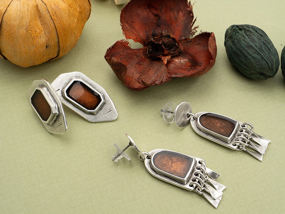 Silver plated motifs