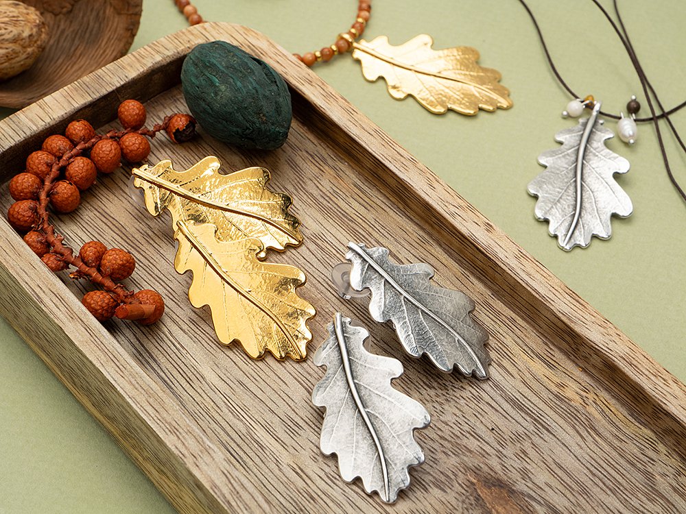 Leaf-shaped Earrings