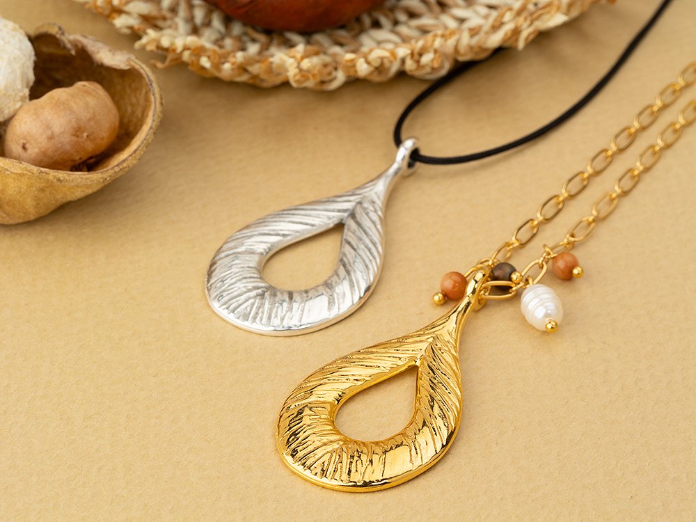 Ethnic drop-shaped components