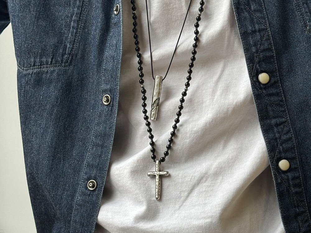 Rugged Look with a Modern Edge