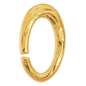 Oval earring with ttitanium pin