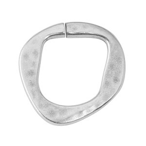 Asymmetrical hoop connector