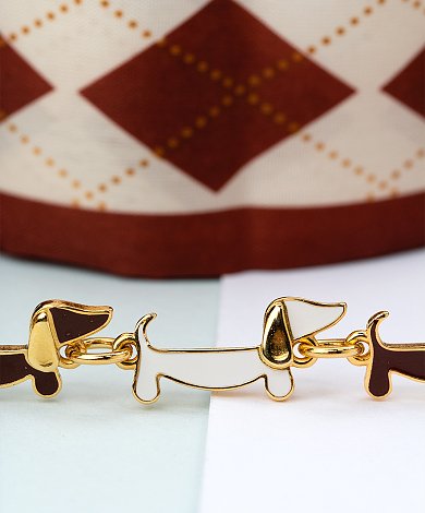 Bracelet avec charm chien teckel en gros, cordon coloré et breloques pour bijoux personnalisés